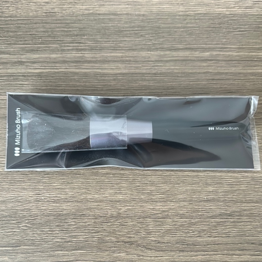 Mizuho Powder Black Makeup Brush NEW